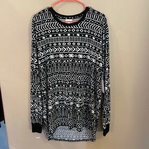BNWT Lularoe Long Sleeve Hudson!